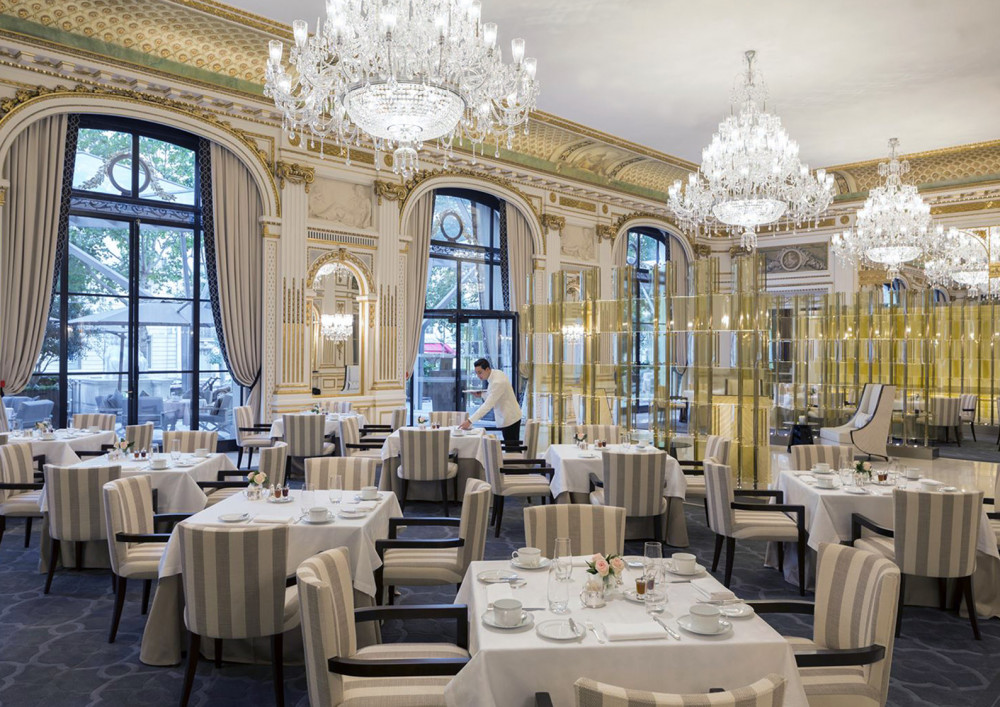 restaurant with crystal chandeliers