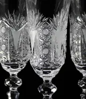 Geschliffene Weingläser JKS009