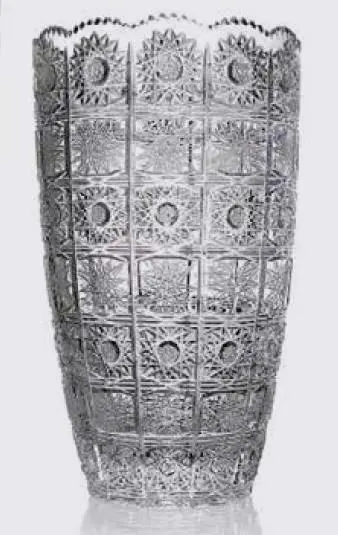 Geschliffene Kristall-Vase 80U20