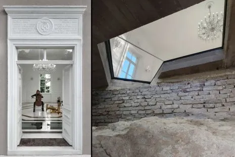 Ein Kristallkronleuchter im Herzen eines architektonischen Schmuckstücks