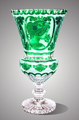 Vase aus geschliffenem Kristall grün A.Mucha SEB83046360M-Z