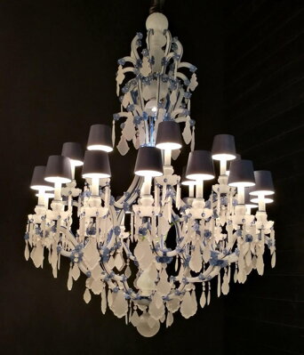 Chandelier Maria Theresa 24 Contemporary Colour