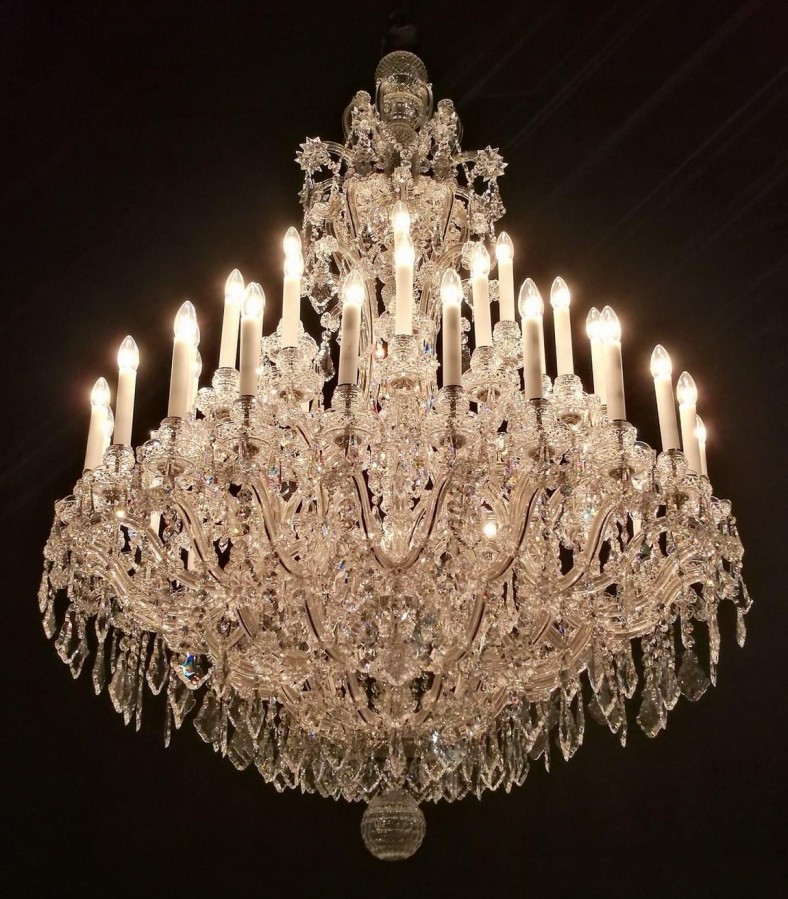 Crystal chandelier Maria Theresa XL Historic